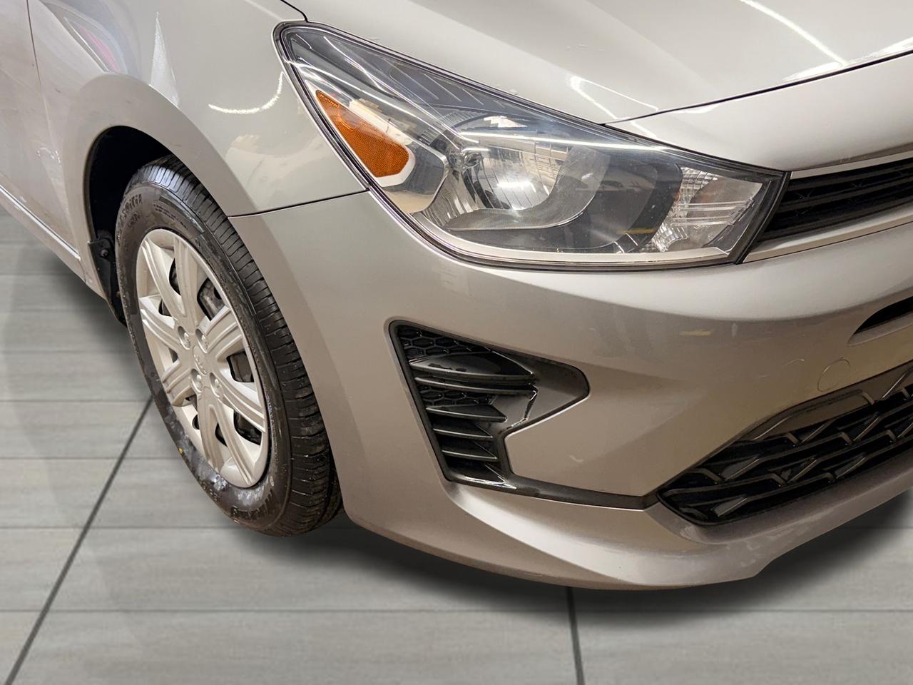 2021 Kia Rio LX+Camera+Heated Seats+New Tires+CLEAN CARFAX+++ Photo