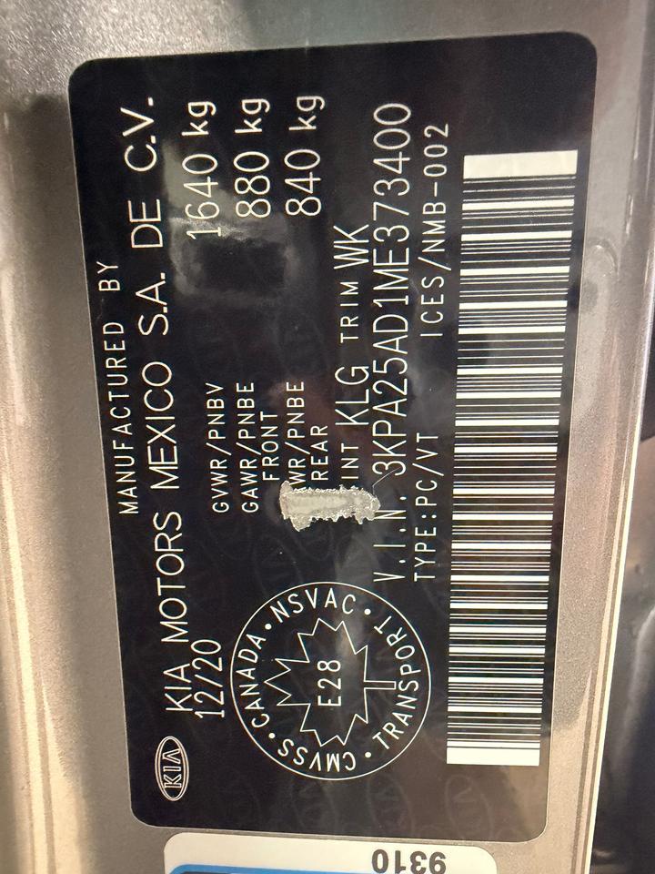 2021 Kia Rio LX+Camera+Heated Seats+New Tires+CLEAN CARFAX+++ Photo