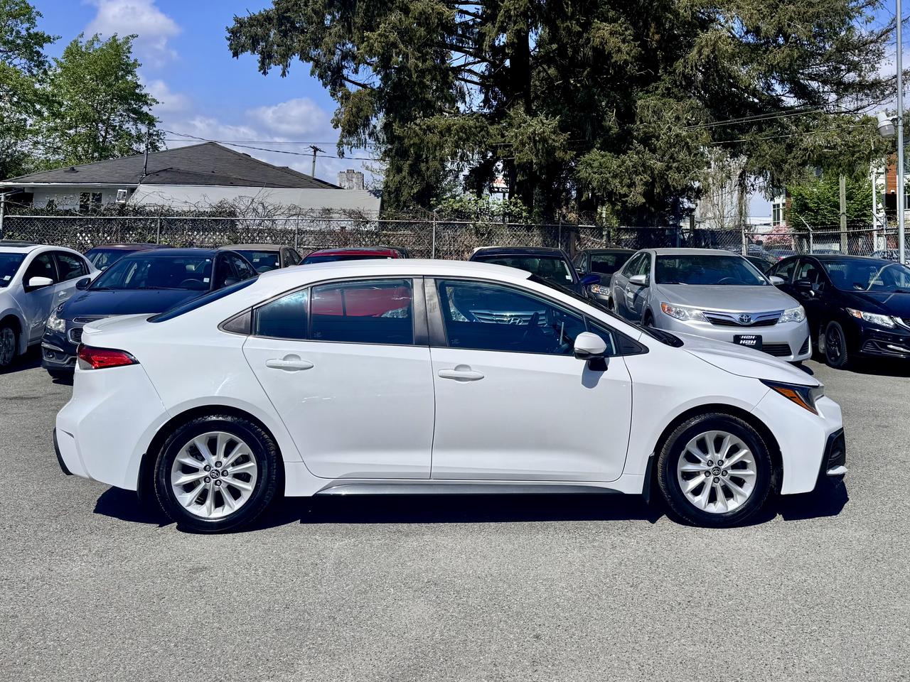 2021 Toyota Corolla FINANCING AVAILABLE Photo4