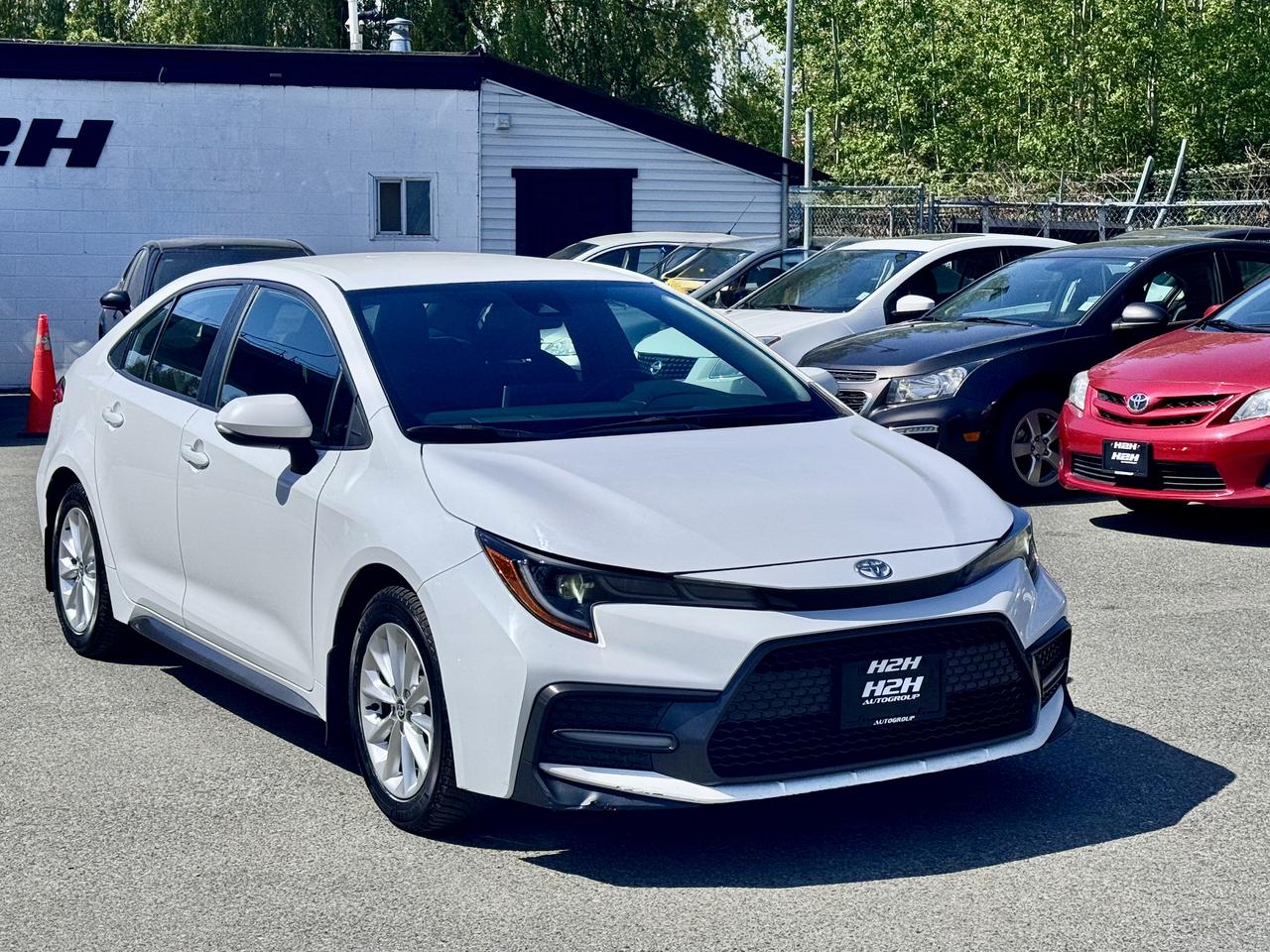 2021 Toyota Corolla FINANCING AVAILABLE Photo3
