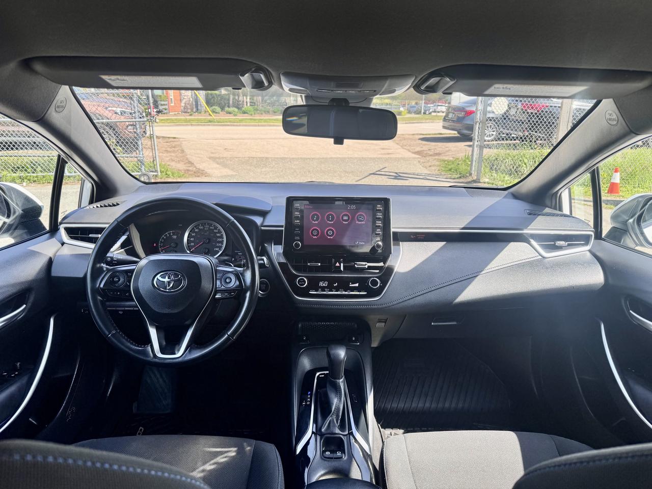 2021 Toyota Corolla FINANCING AVAILABLE Photo10