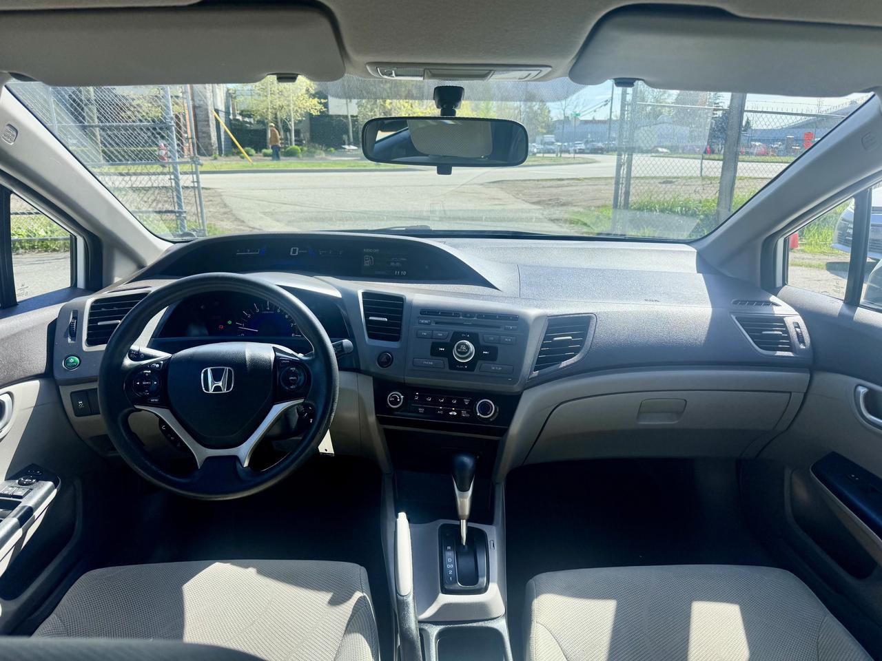 2012 Honda Civic FINANCING AVAILABLE Photo10