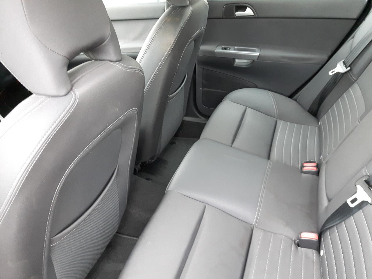 2006 Volvo S40  Photo