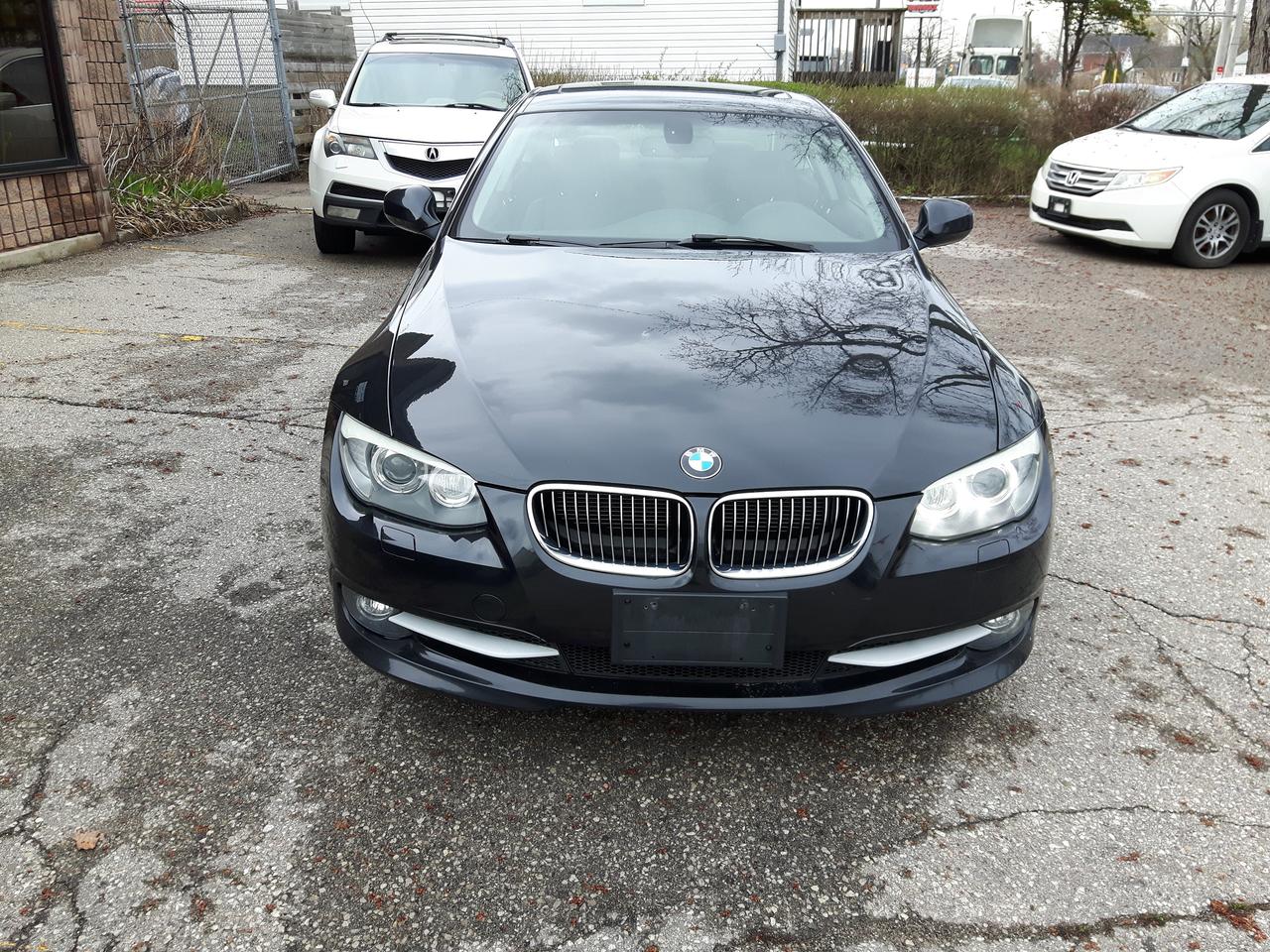 2011 BMW 328xi  Photo