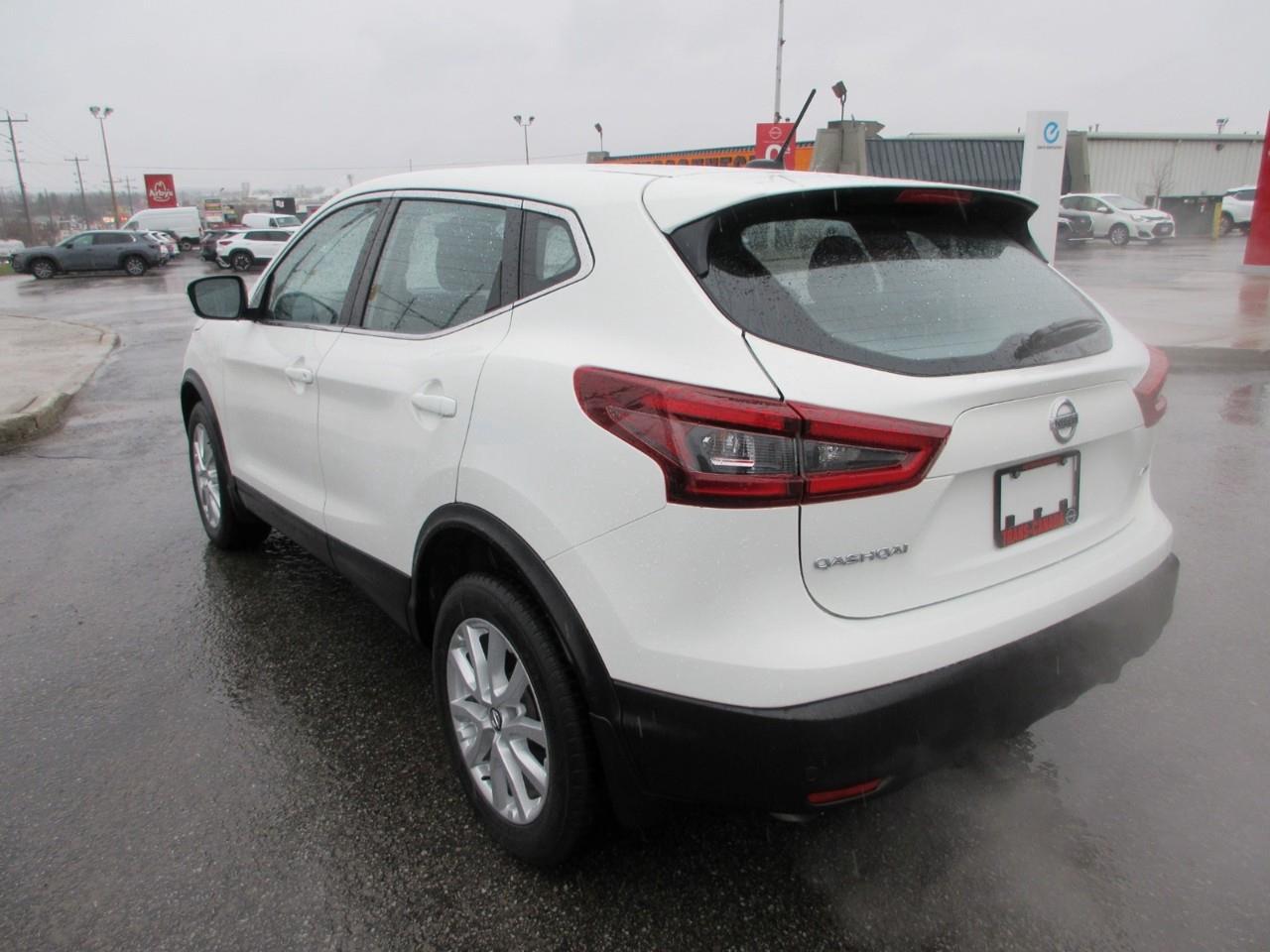 2023 Nissan Qashqai S Photo2