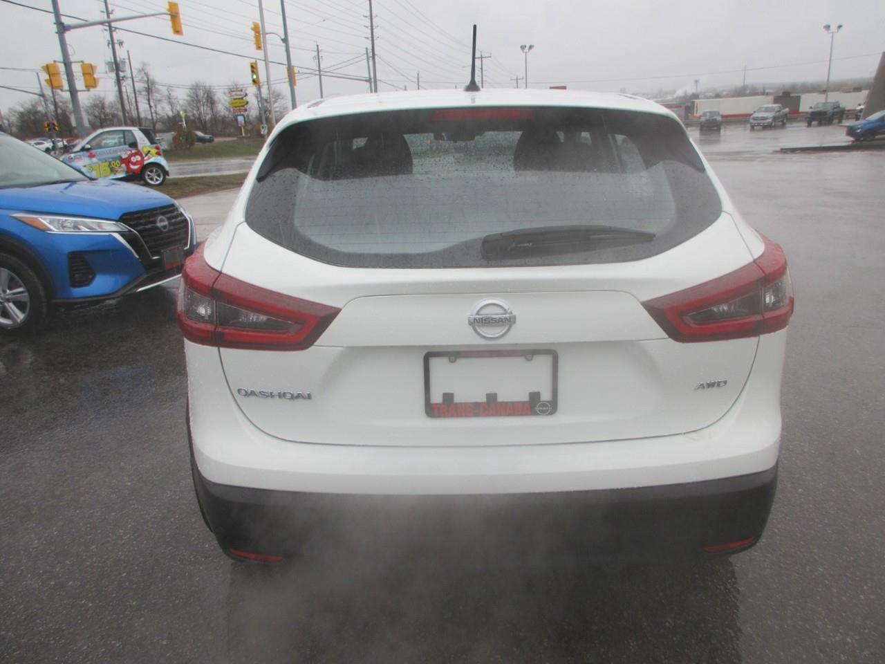 2023 Nissan Qashqai S Photo3