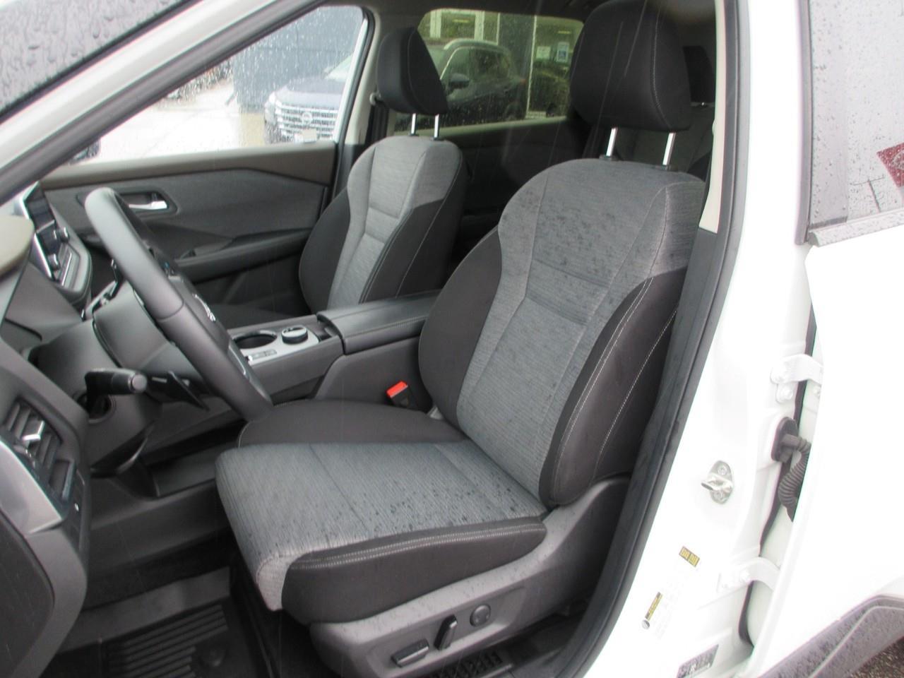 2023 Nissan Rogue  Photo