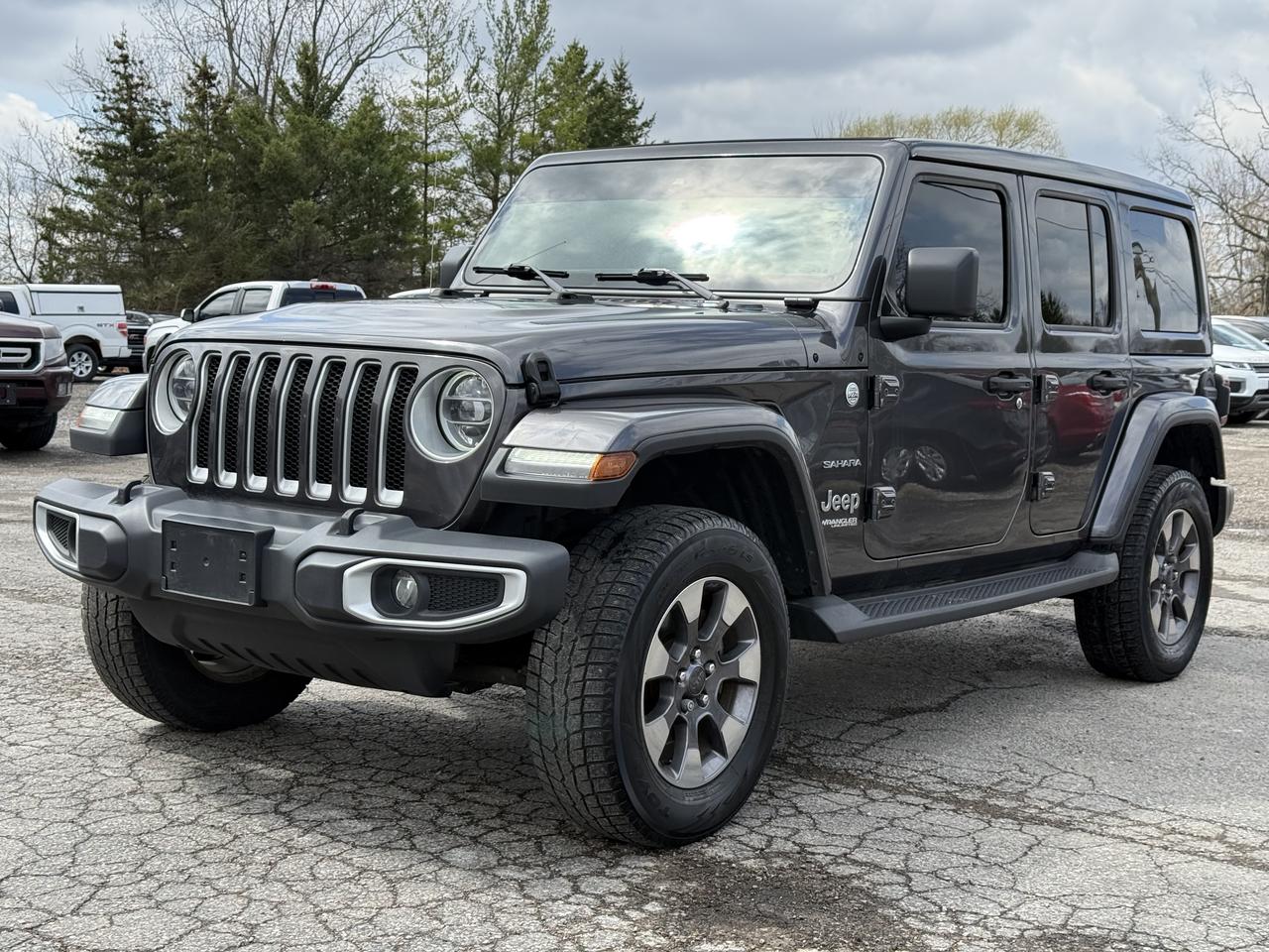 2020 Jeep Wrangler Unlimited Sahara Diesel LEATHER LOADED Photo