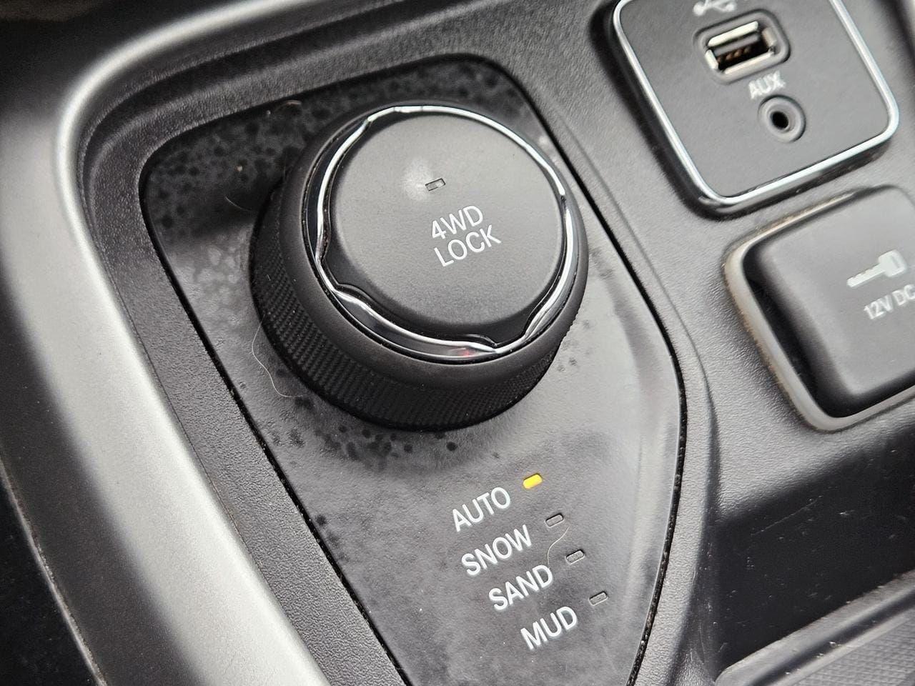 2019 Jeep Compass Upland Edition 4x4 Photo