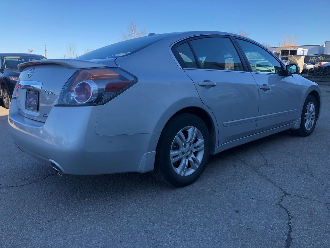 2012 Nissan Altima 2.5 S Photo