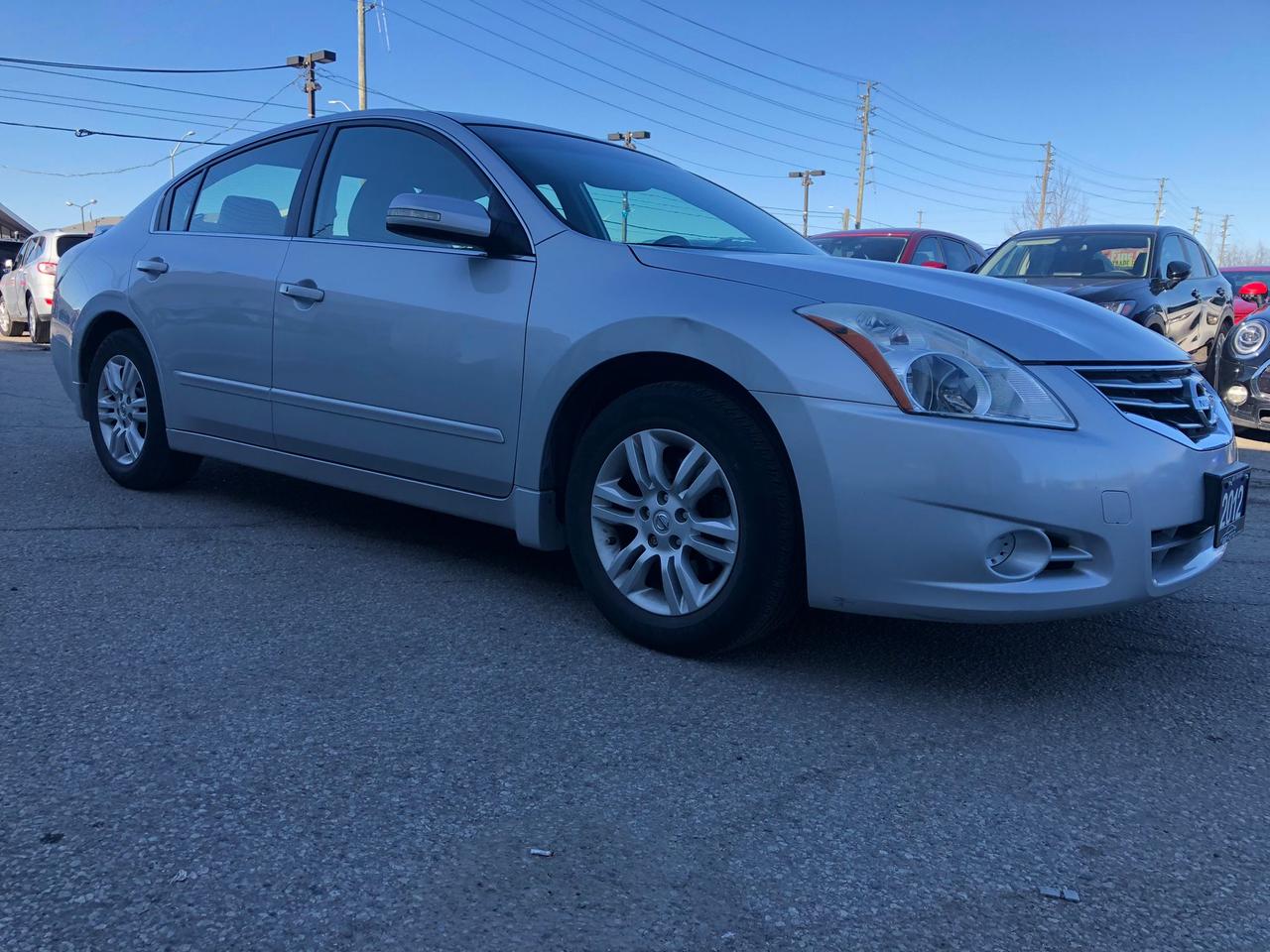 2012 Nissan Altima 2.5 S Photo