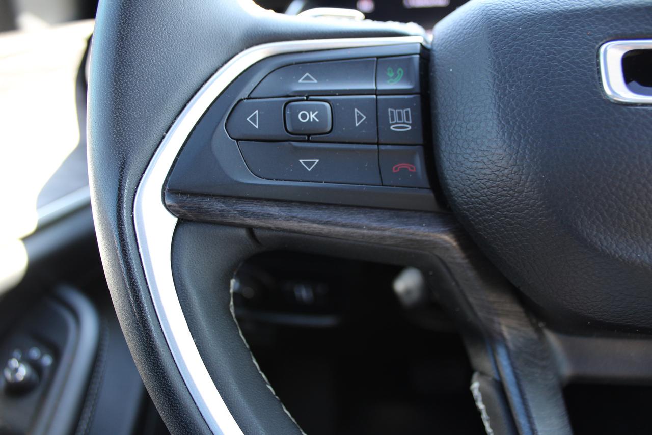 2024 Jeep Grand Cherokee LIMITED 4X4 Photo