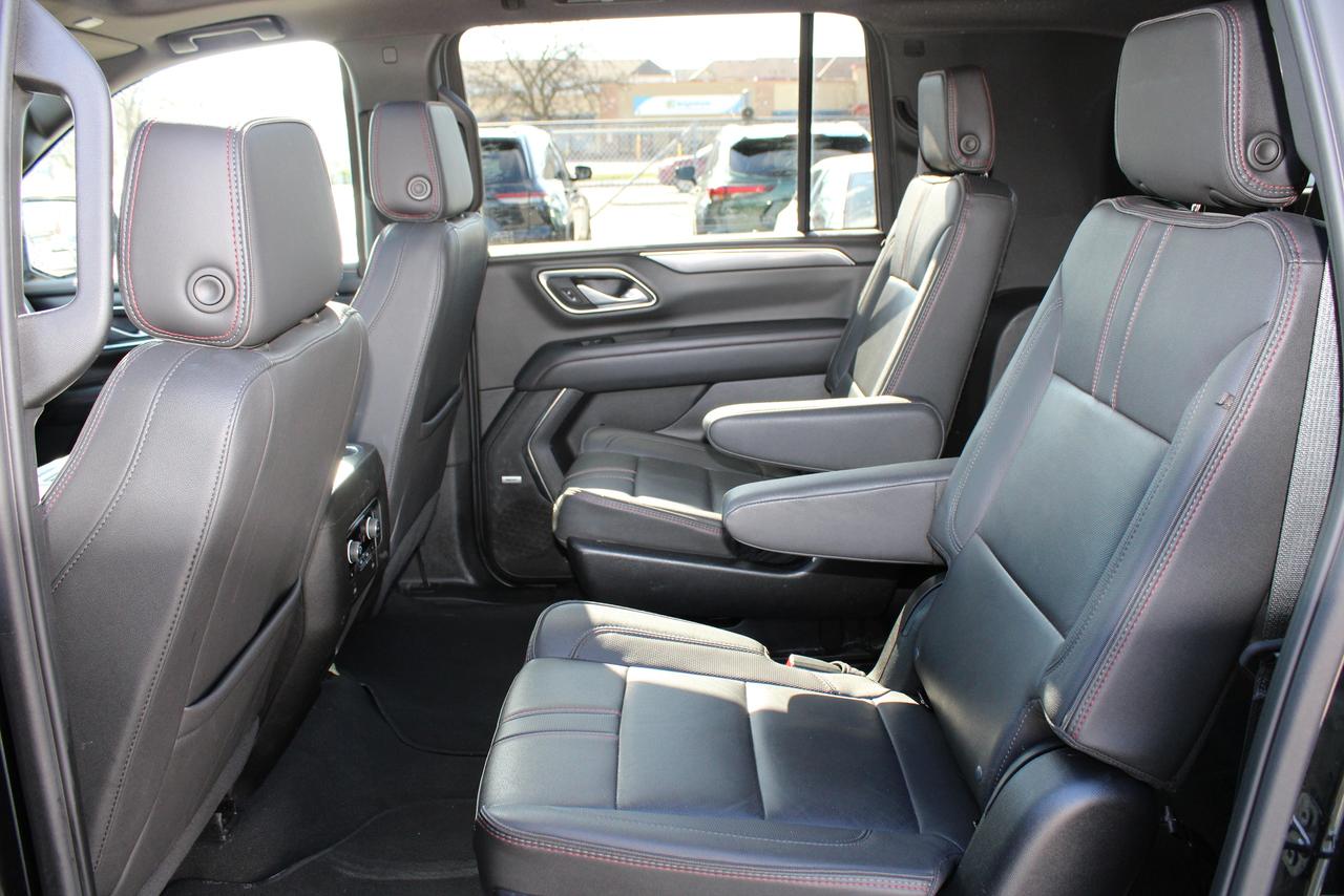 2024 Chevrolet Suburban RST Photo