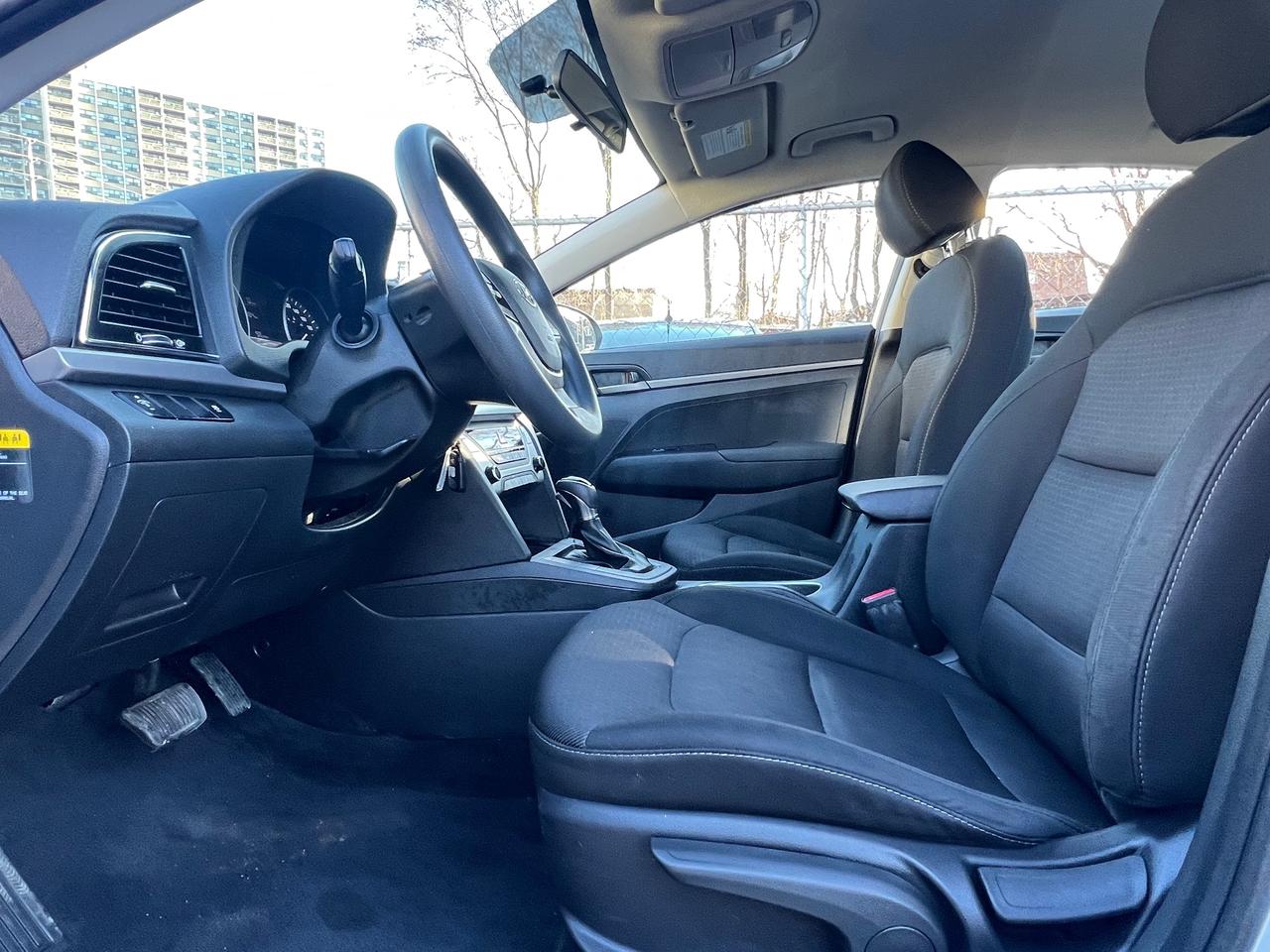 2017 Hyundai Elantra EXTRA CLEAN-BLUETOOTH-HEATED SEATS& MORE! Photo