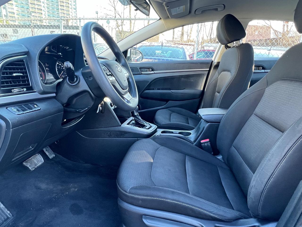 2017 Hyundai Elantra EXTRA CLEAN-BLUETOOTH-HEATED SEATS& MORE! Photo