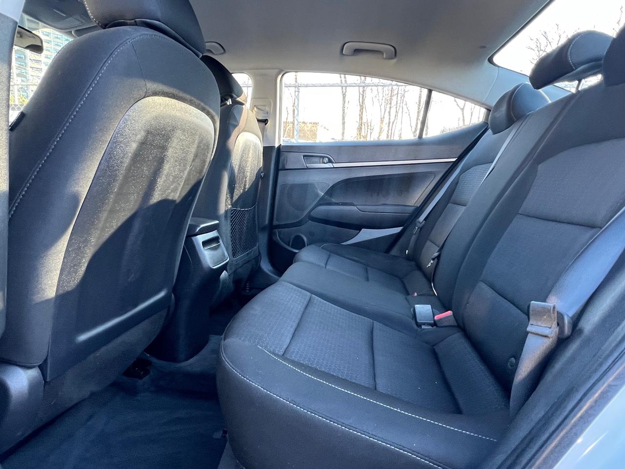 2017 Hyundai Elantra EXTRA CLEAN-BLUETOOTH-HEATED SEATS& MORE! Photo