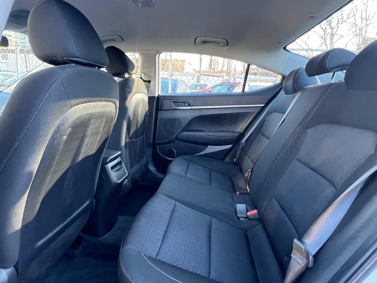 2017 Hyundai Elantra EXTRA CLEAN-BLUETOOTH-HEATED SEATS& MORE! Photo