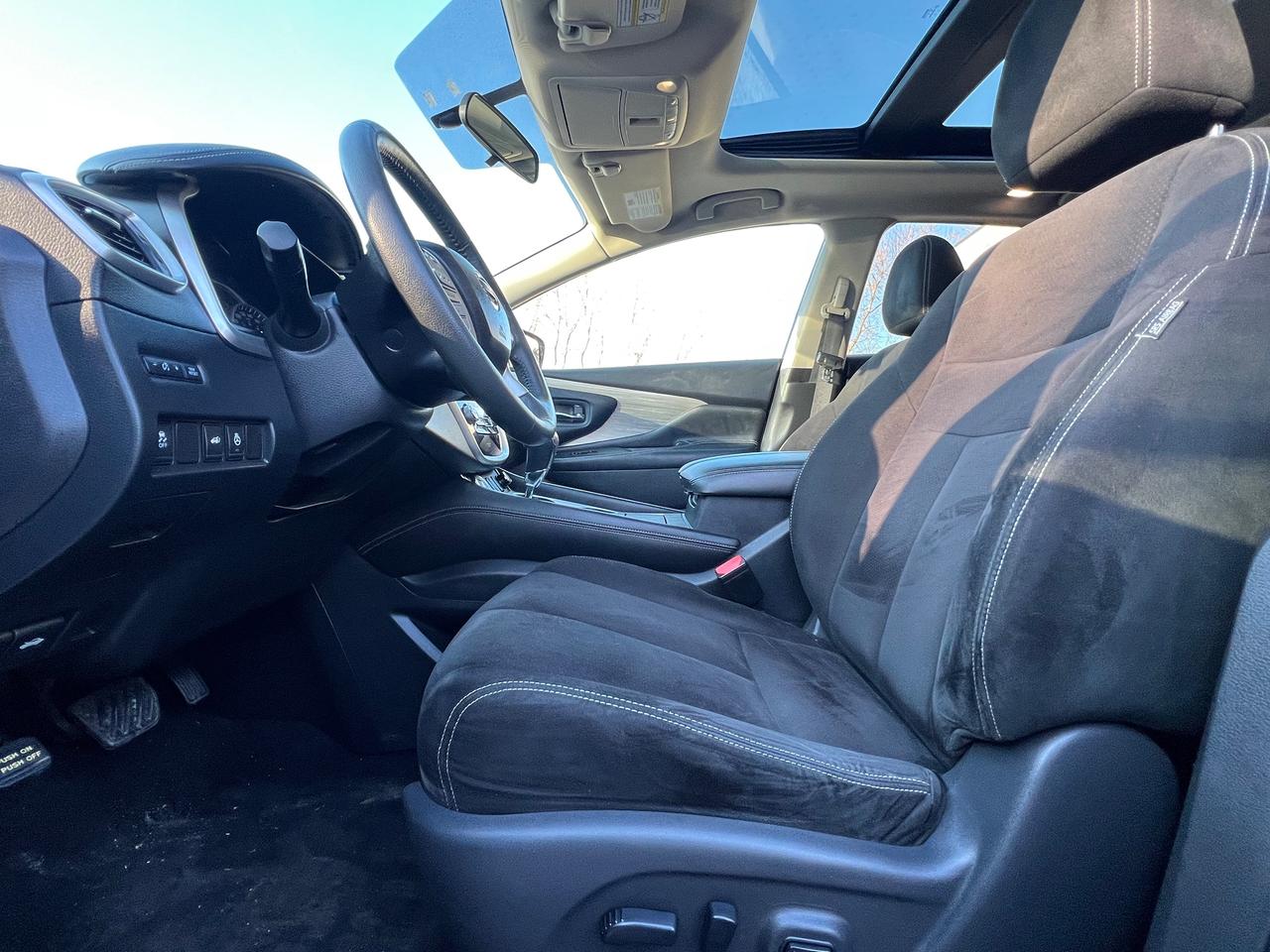 2015 Nissan Murano NAV-BACK CAM-SR/F-HEATED SEATS & MORE! Photo