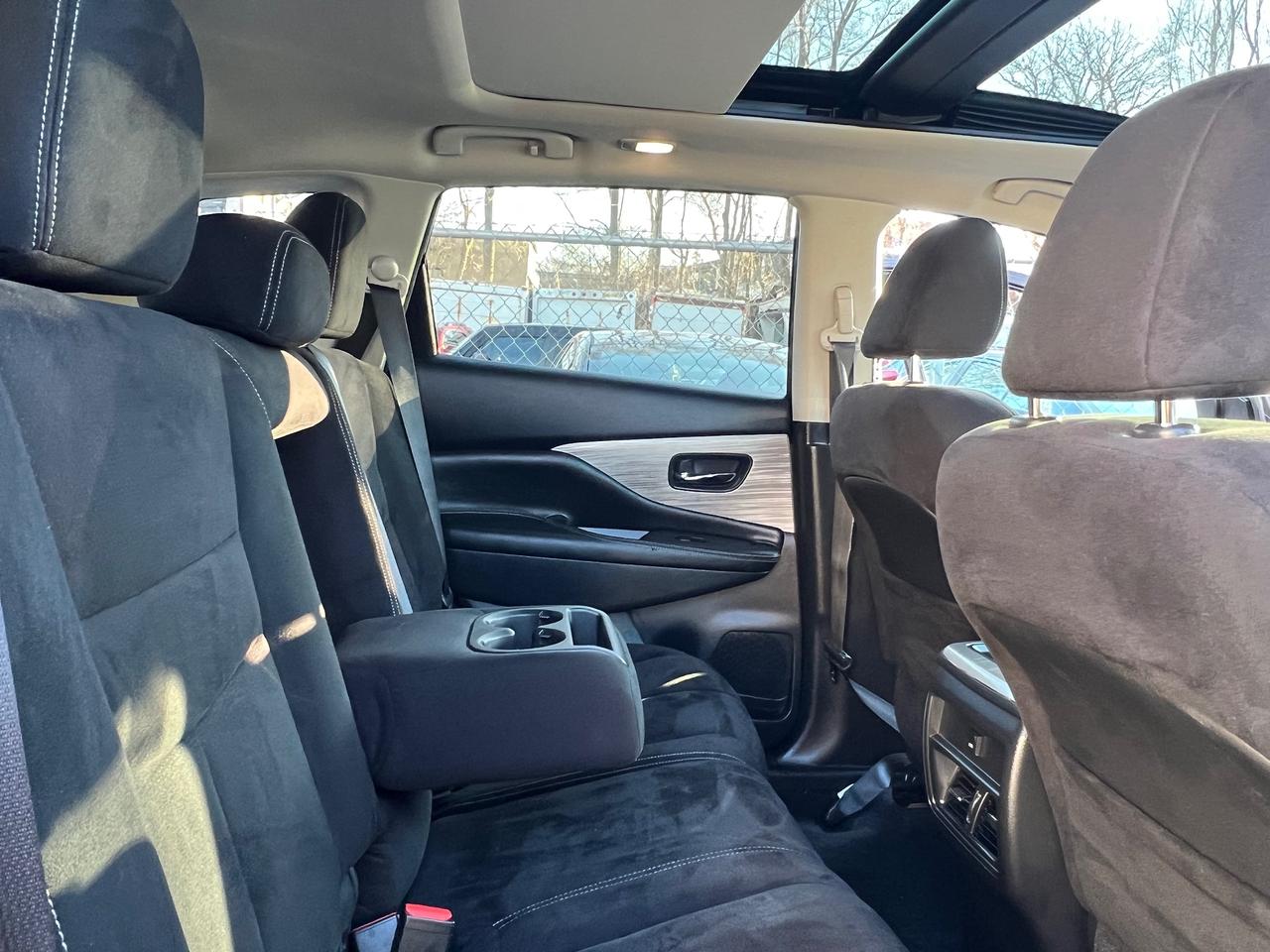 2015 Nissan Murano NAV-BACK CAM-SR/F-HEATED SEATS & MORE! Photo