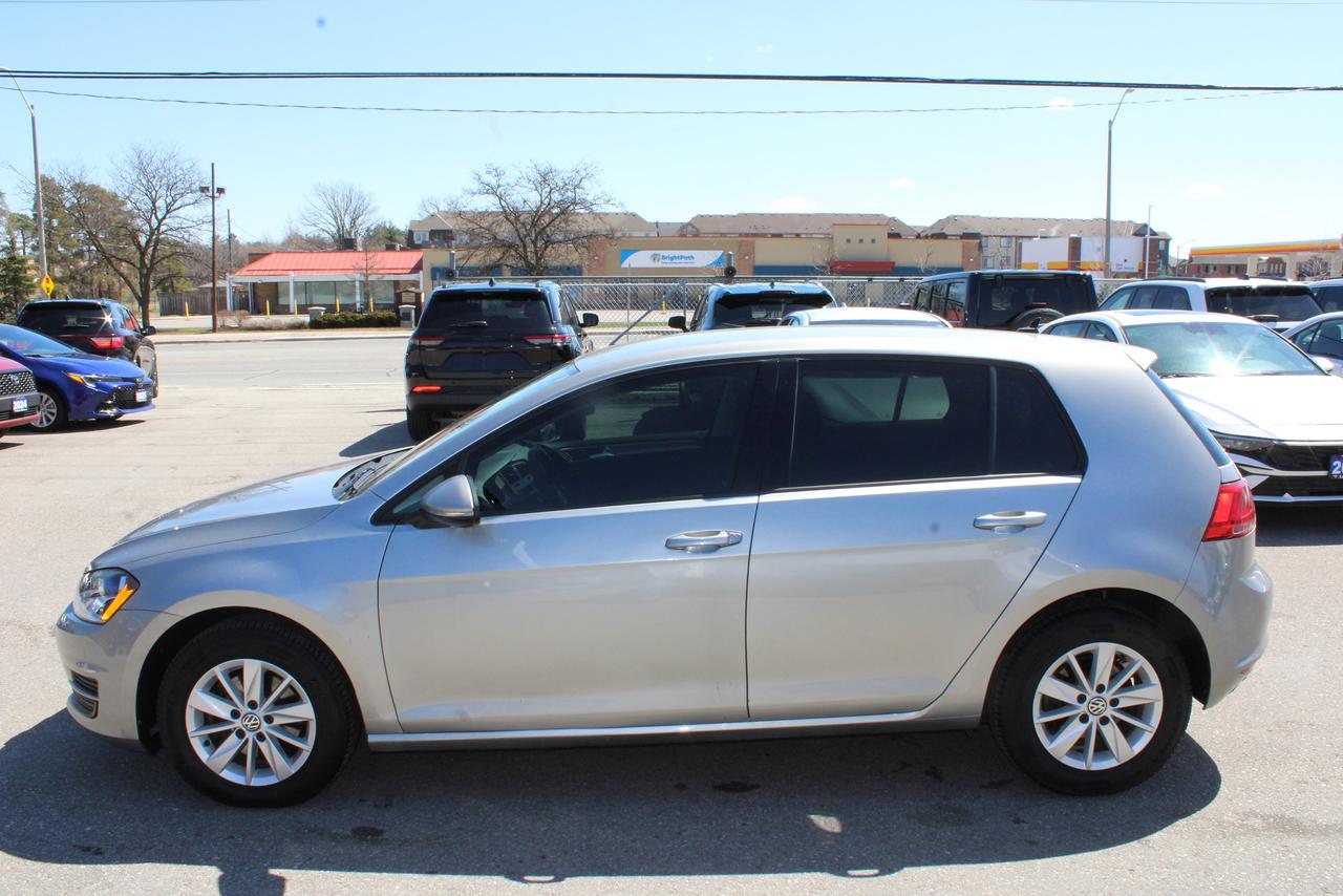 2017 Volkswagen Golf 5dr HB Auto 1.8 TSI Highline Photo