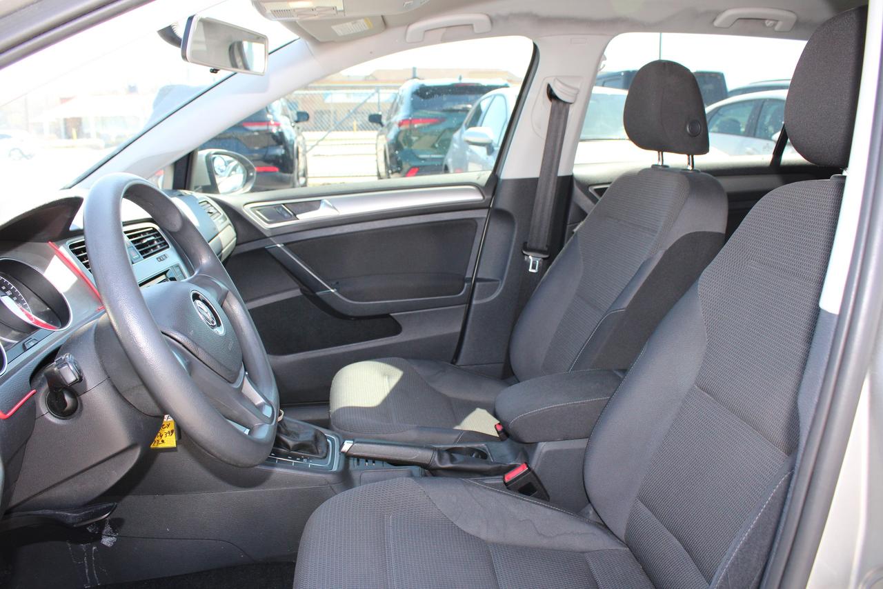 2017 Volkswagen Golf 5dr HB Auto 1.8 TSI Highline Photo