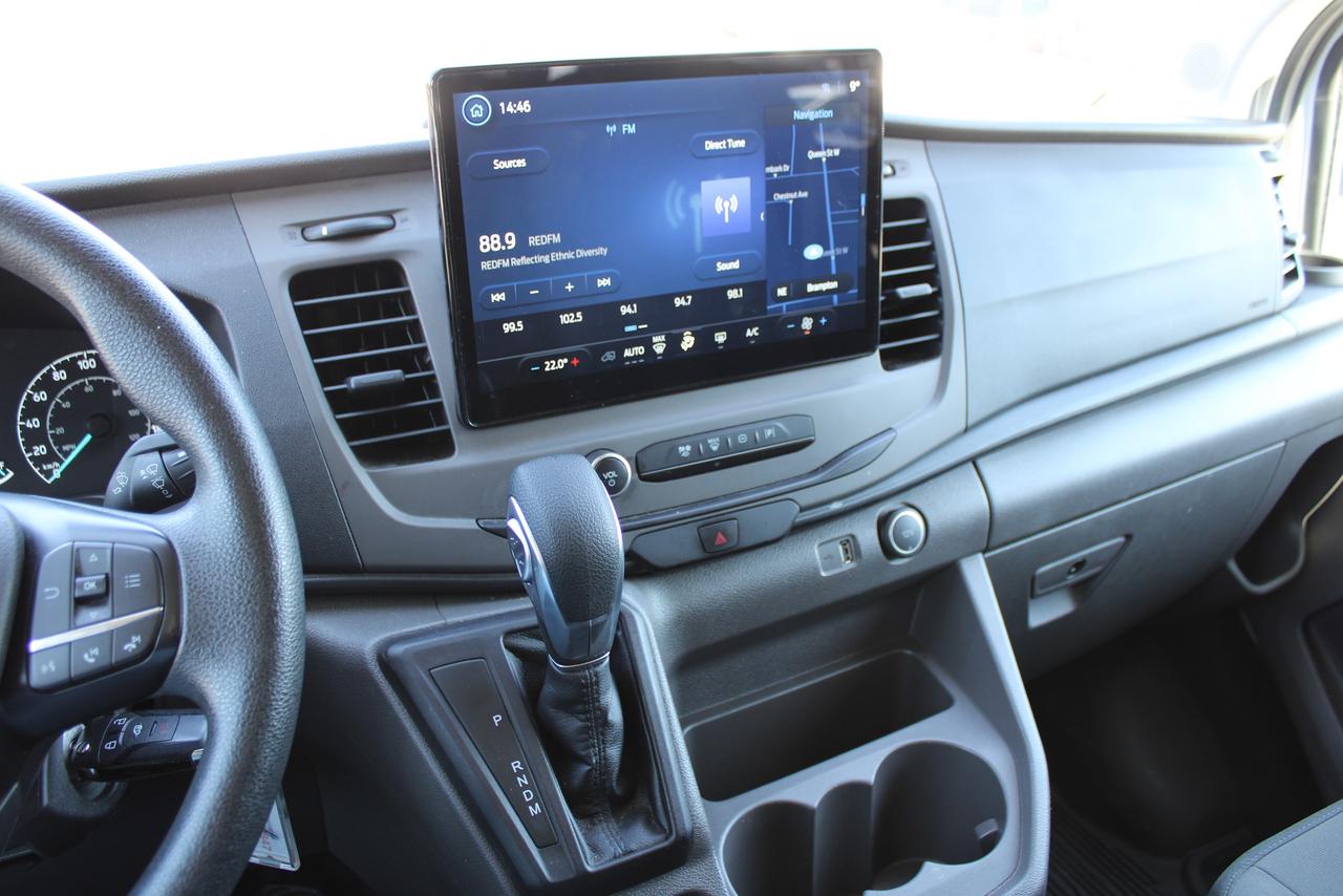 2022 Ford Transit XLT Photo