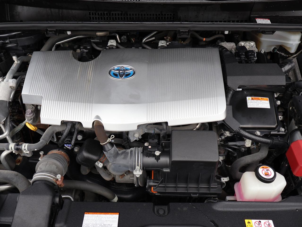 2021 Toyota Prius Prime LE CERTIFIED *ACCIDENT FREE* CAMERA BLUETOOTH HEATED SEATS/STEERING LANE CHANGE ALERT CRUISE ALLOYS Photo