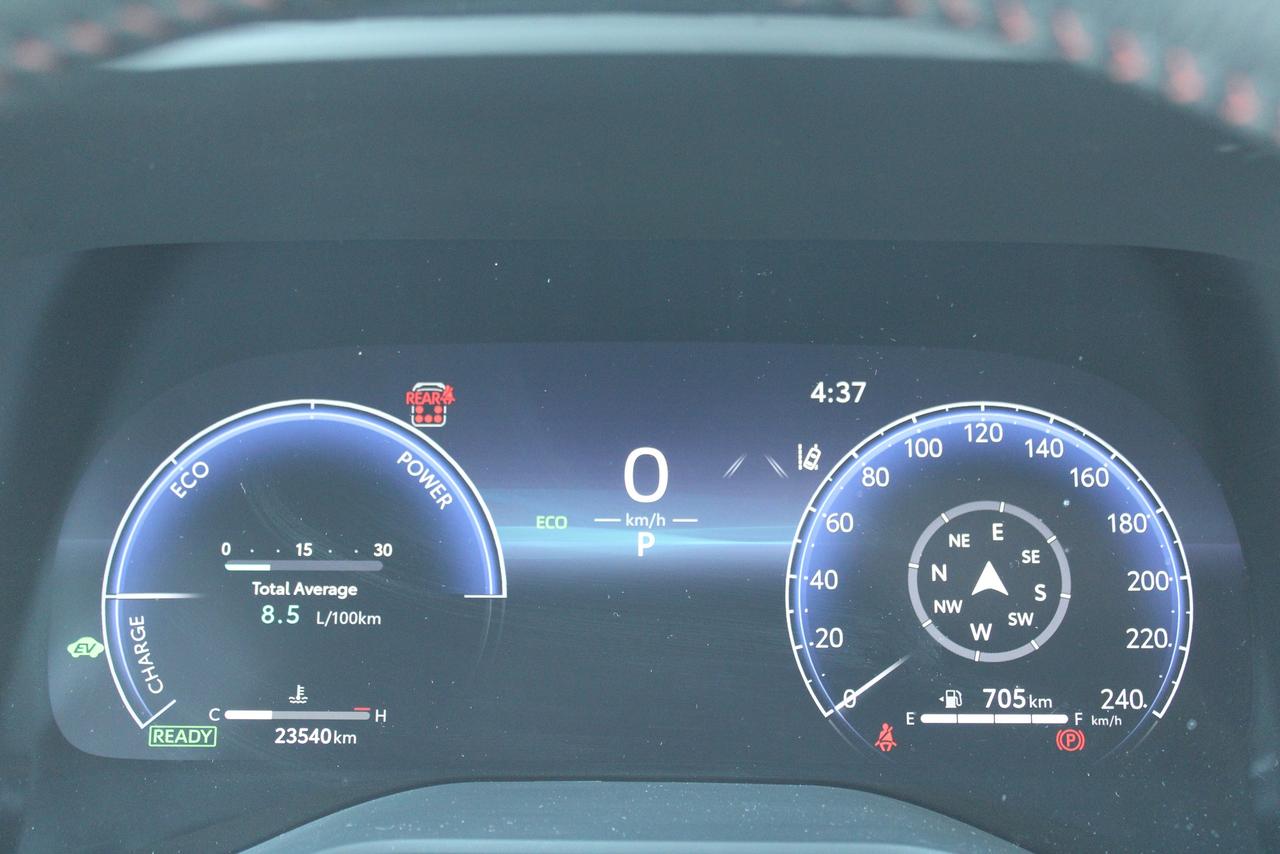 2025 Toyota Sienna XSE Photo