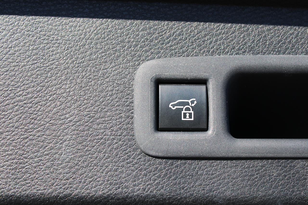 2025 Toyota Sienna XSE Photo