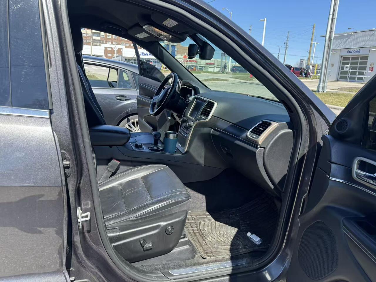 2015 Jeep Grand Cherokee 4WD 4Dr Limited Photo