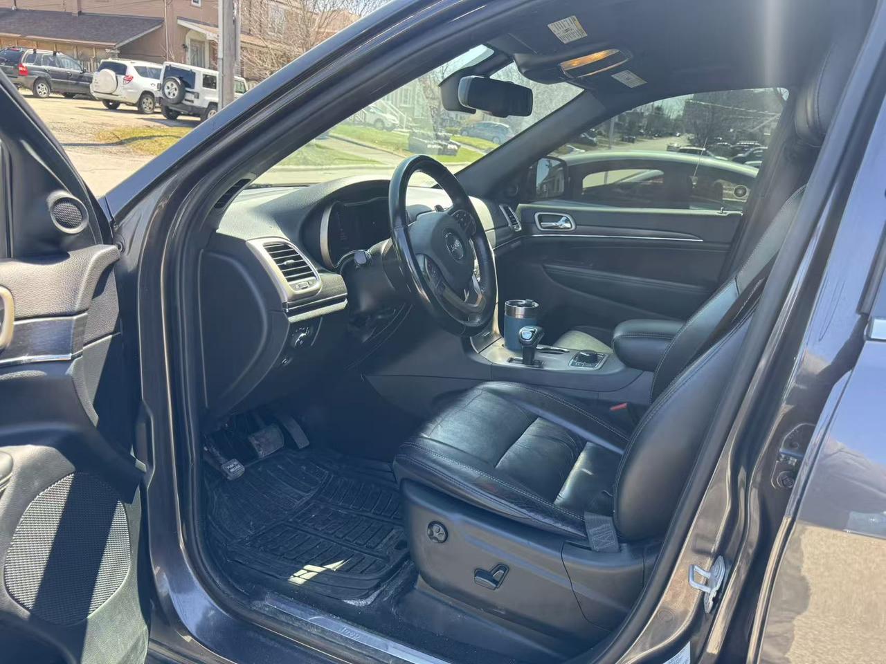 2015 Jeep Grand Cherokee 4WD 4Dr Limited Photo