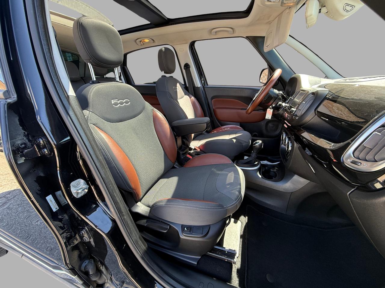 2015 Fiat 500 L Trekking Photo