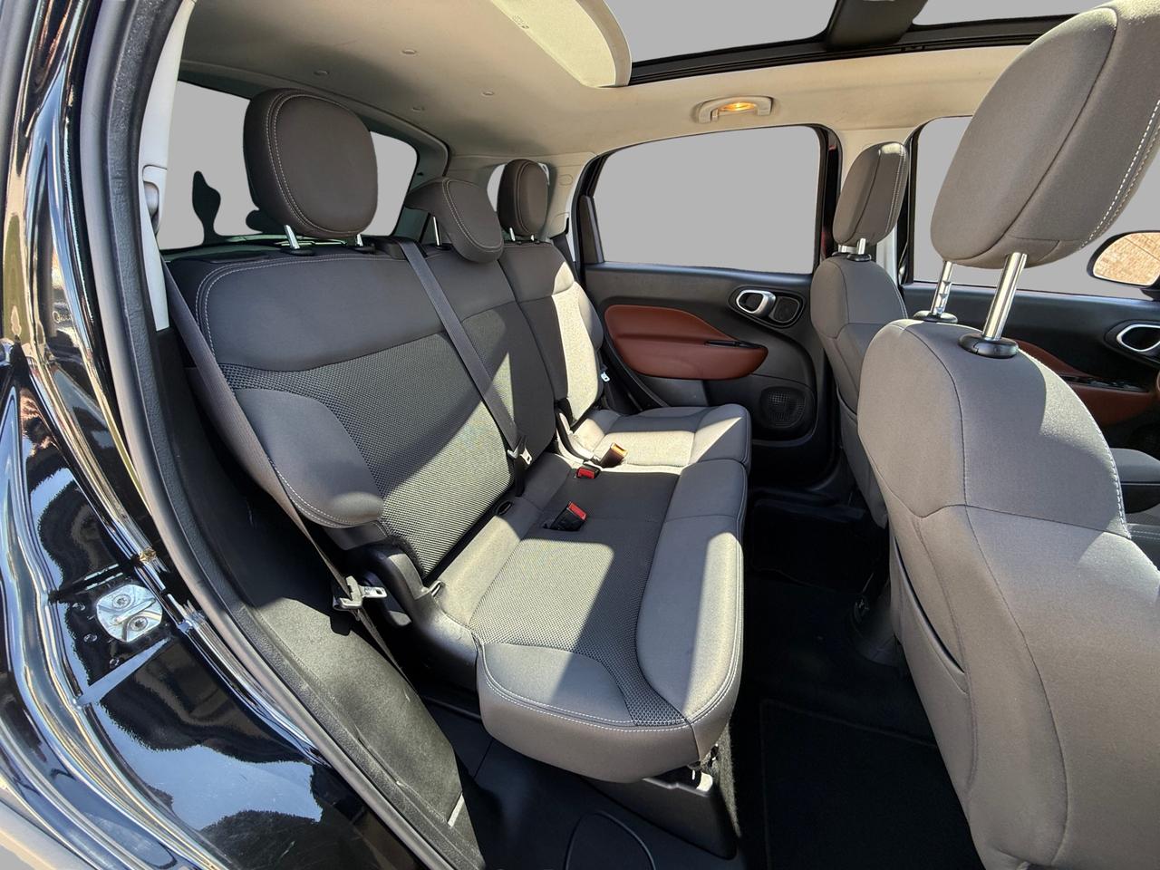 2015 Fiat 500 L Trekking Photo