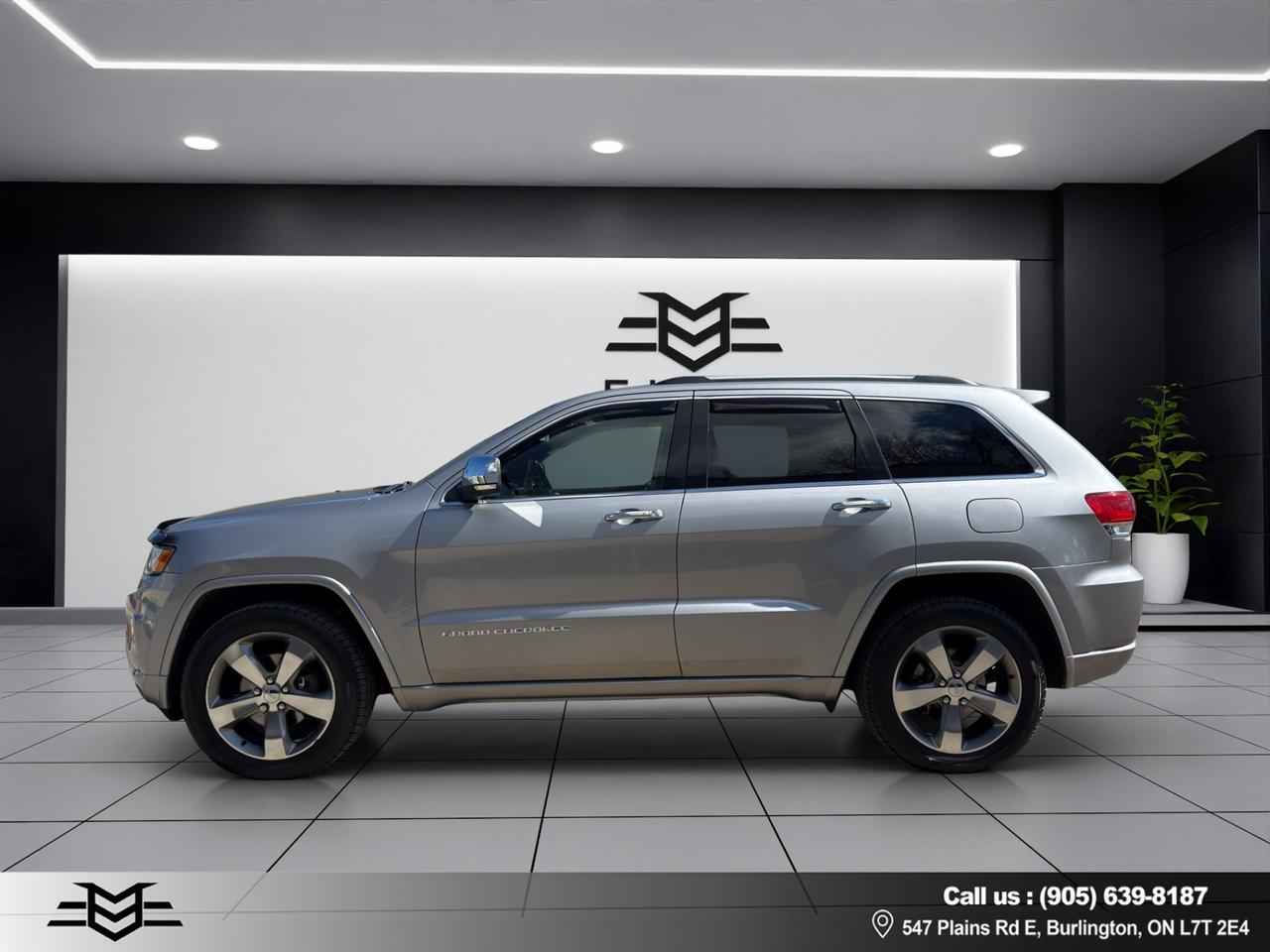 2014 Jeep Grand Cherokee 4WD Overland - Navigation System - Moonroof !!! Photo