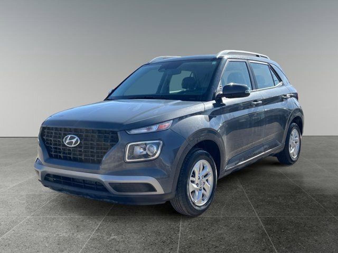 2024 Hyundai Venue PREFERRED - Photo #1