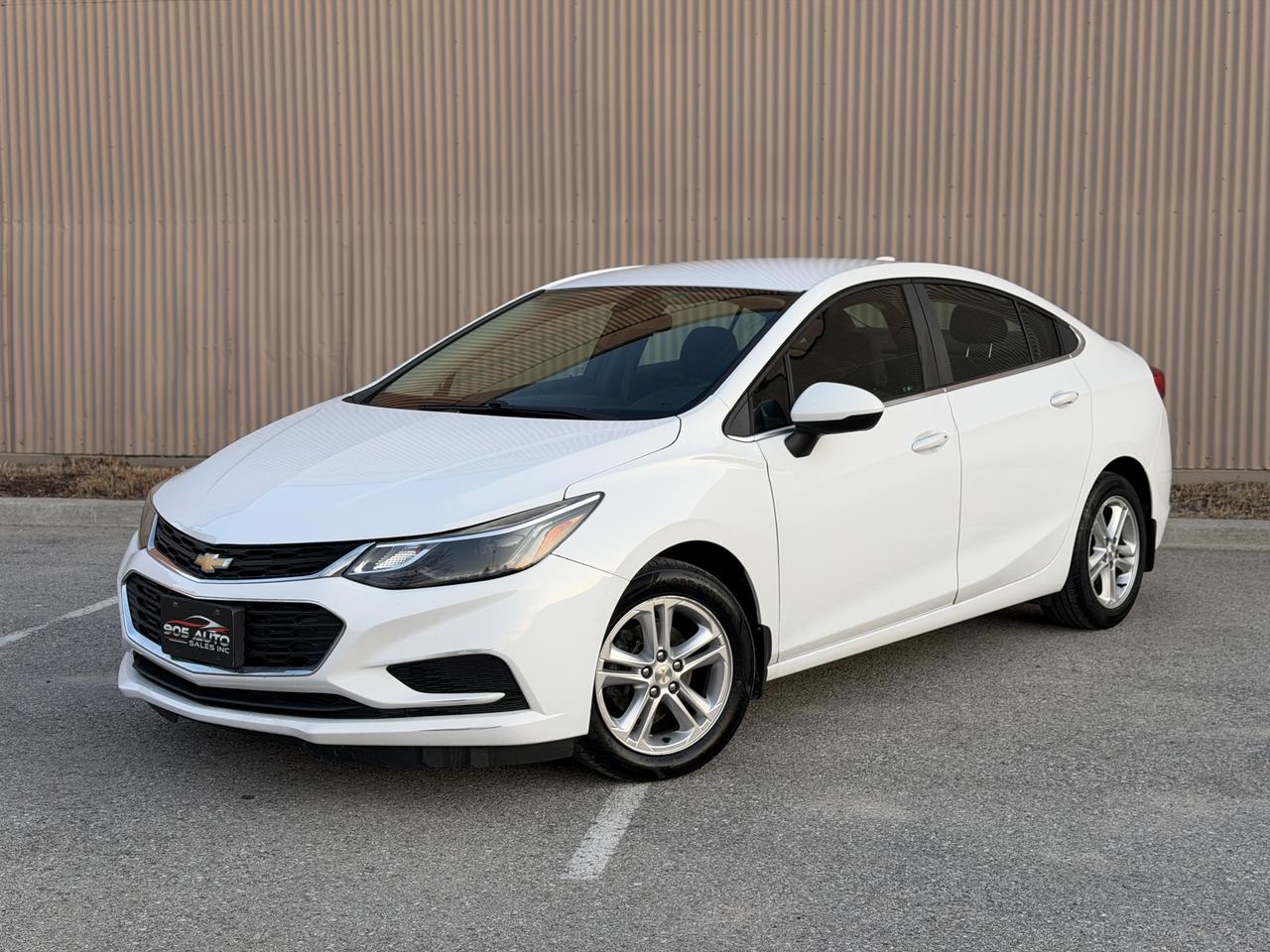 Used 2018 Chevrolet Cruze LT for sale in Thorold, ON