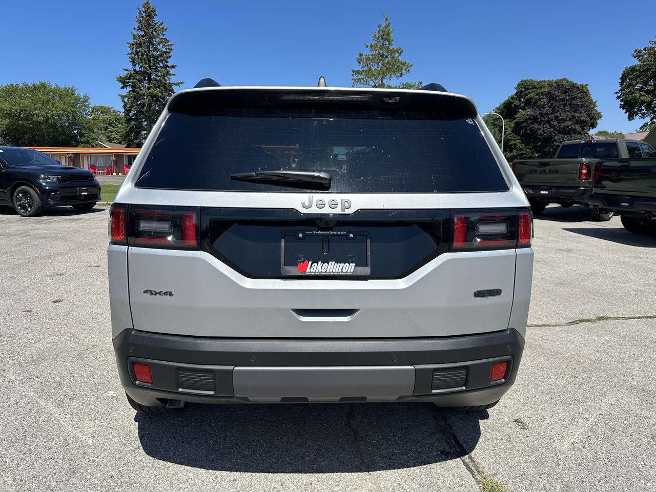 2026 Jeep Cherokee OVERLAND Photo