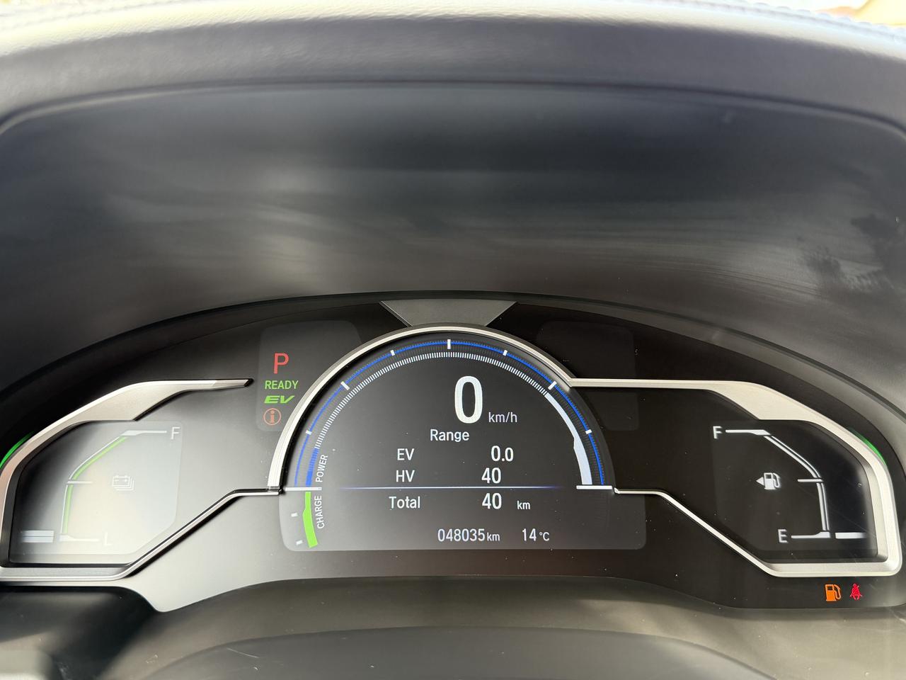 2018 Honda Clarity Plug-In Hybrid Touring Sedan Photo