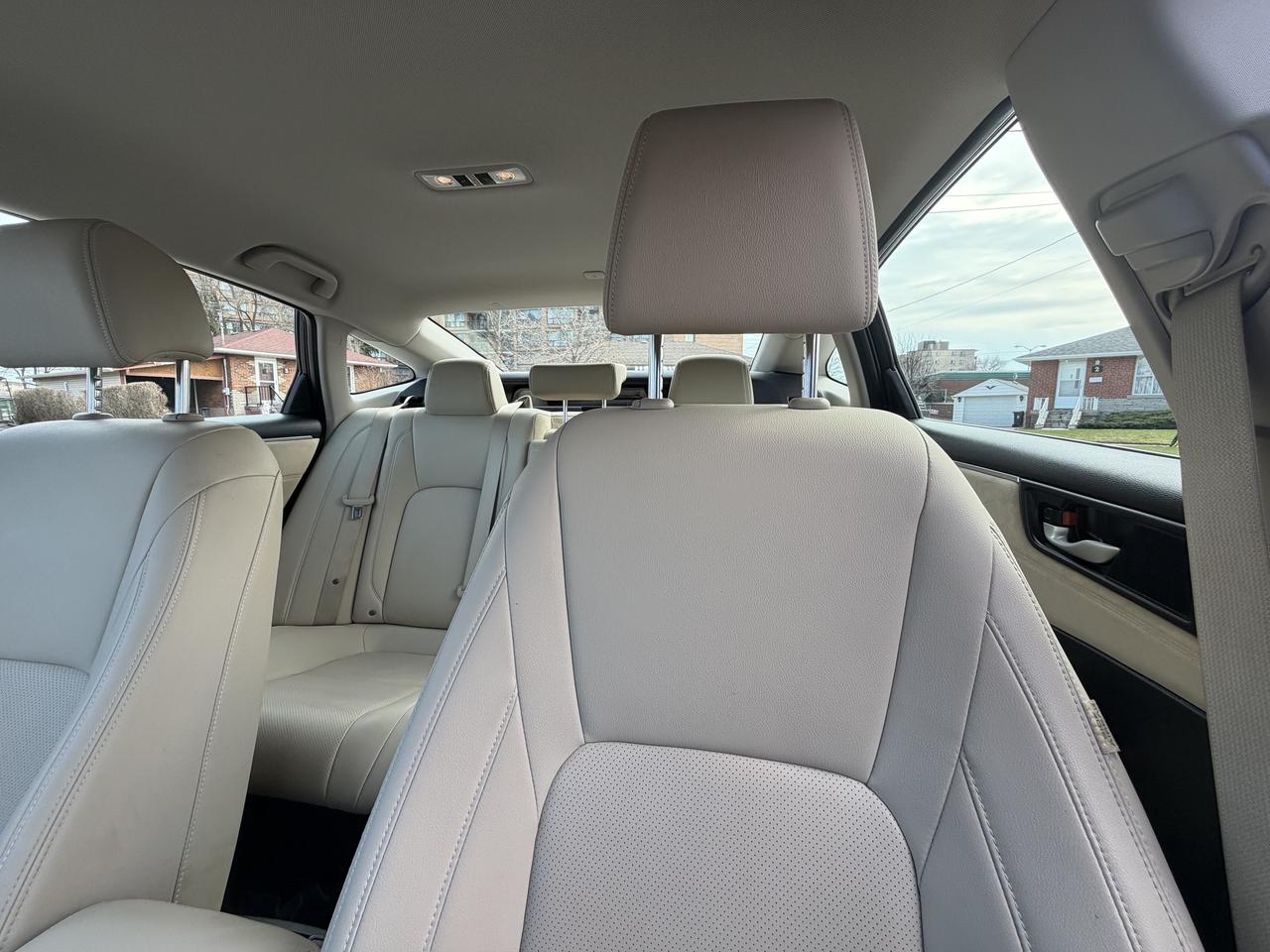 2018 Honda Clarity Plug-In Hybrid Touring Sedan Photo