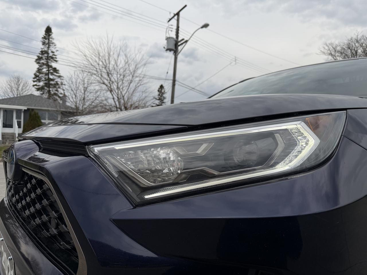 2021 Toyota RAV4 Prime XSE AWD Photo