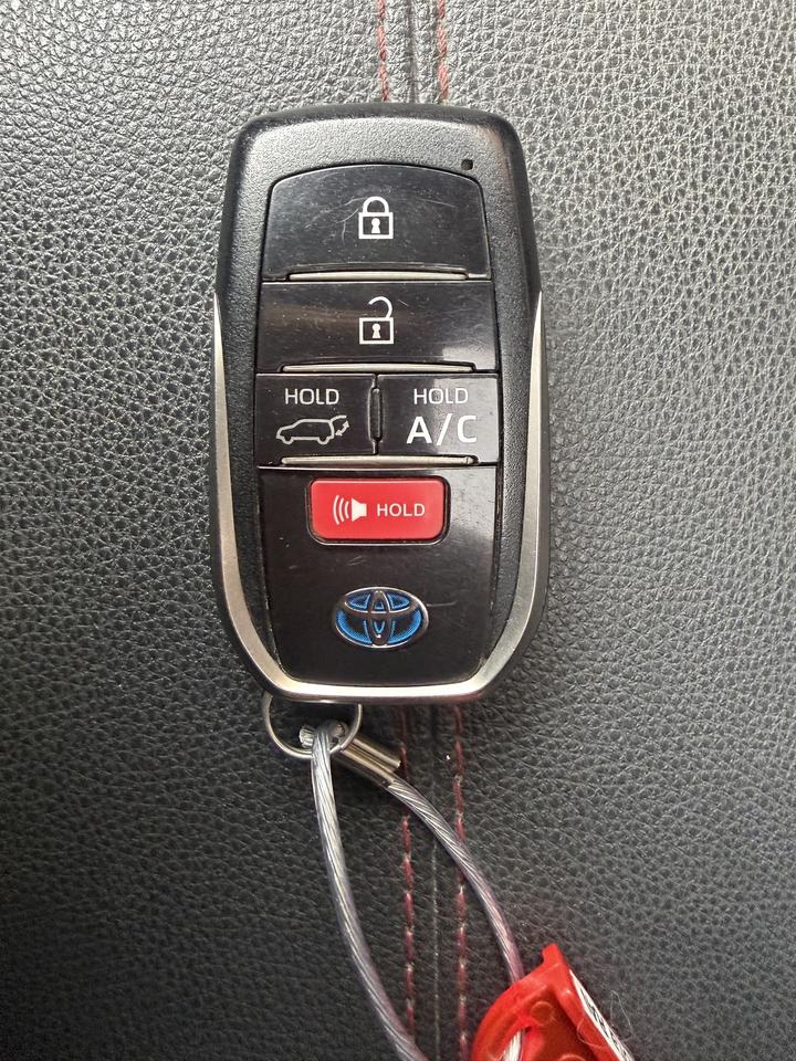 2021 Toyota RAV4 Prime XSE AWD Photo