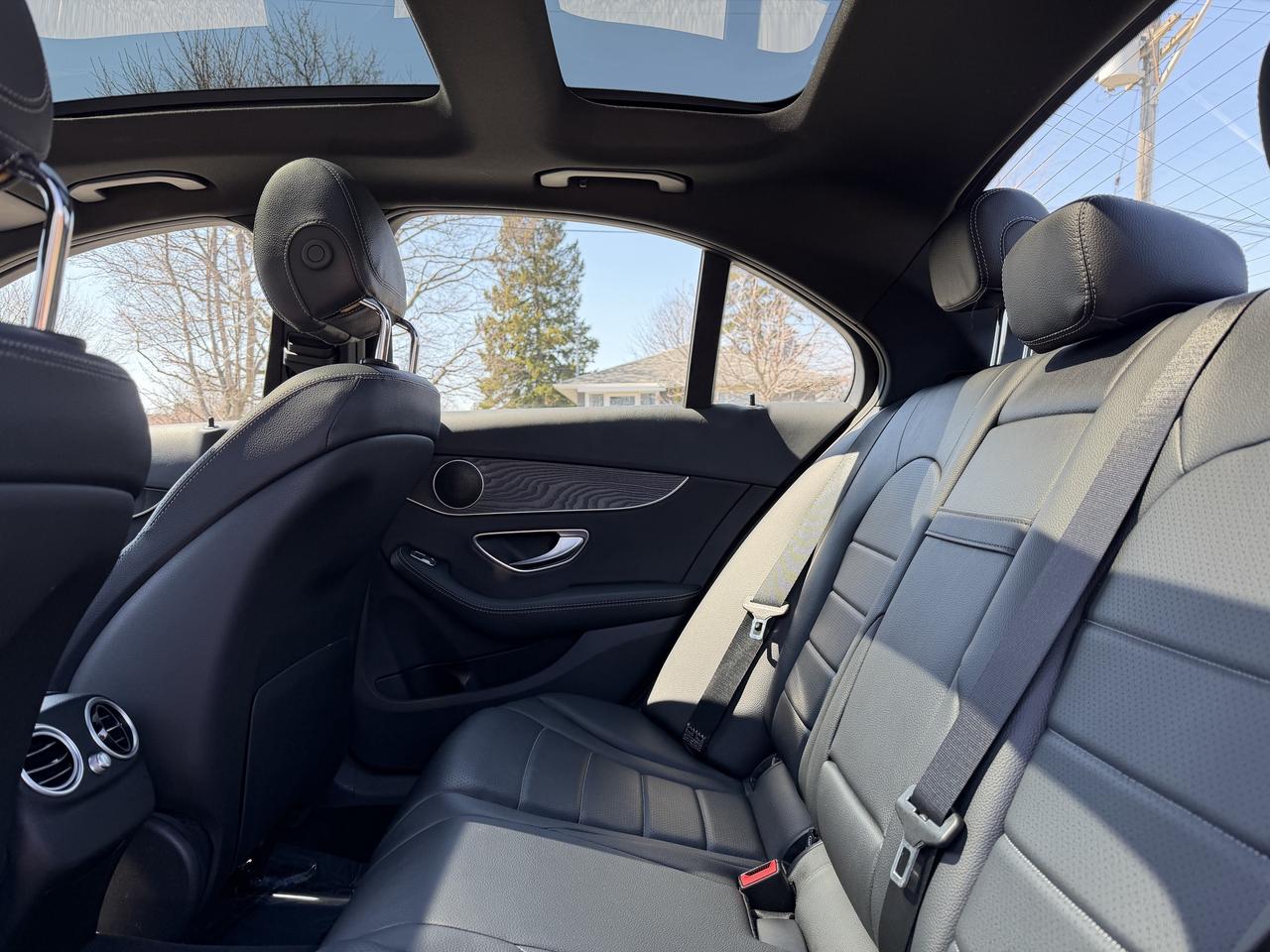 2018 Mercedes-Benz C-Class C 300 4MATIC Sedan Photo