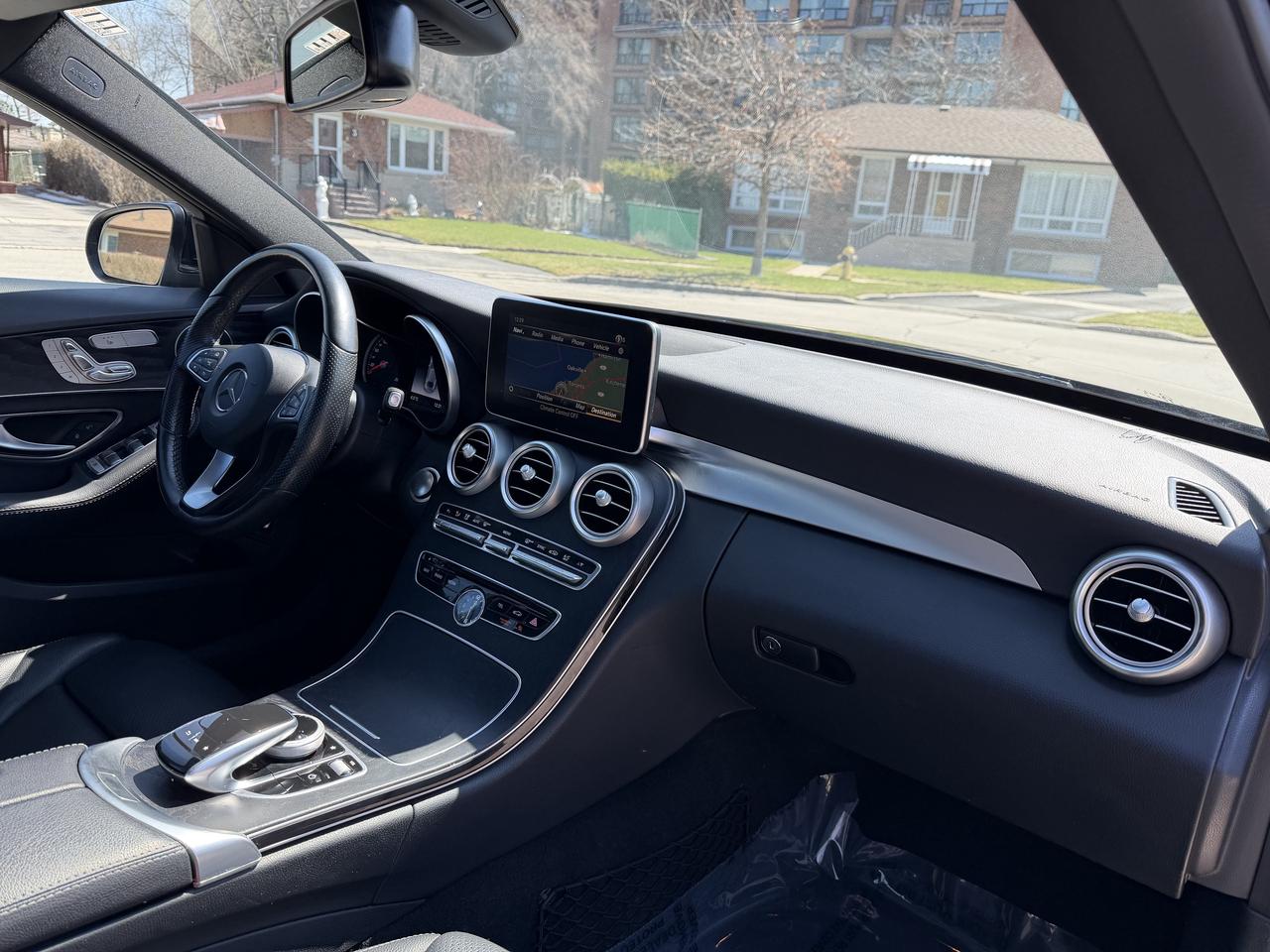 2018 Mercedes-Benz C-Class C 300 4MATIC Sedan Photo
