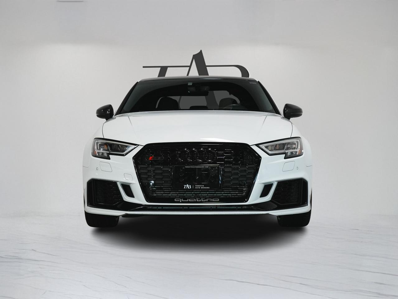 2020 Audi RS 3 Sedan BLACK OPTICS | CARBON FIBRE | B&O | SUNROOF Photo