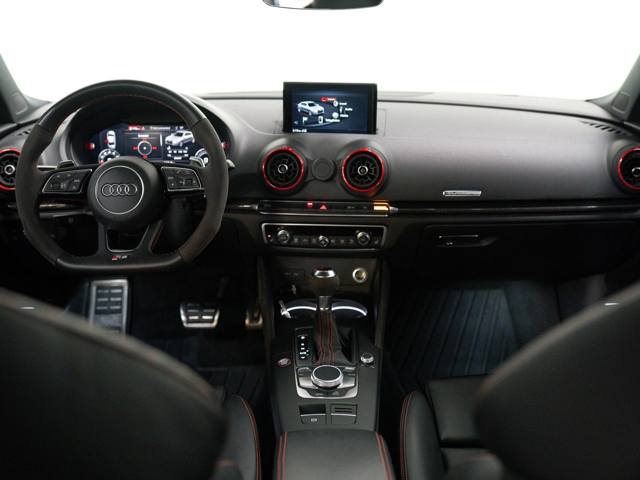 2020 Audi RS 3 Sedan BLACK OPTICS | CARBON FIBRE | B&O | SUNROOF Photo