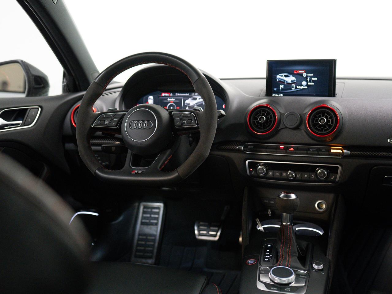 2020 Audi RS 3 Sedan BLACK OPTICS | CARBON FIBRE | B&O | SUNROOF Photo