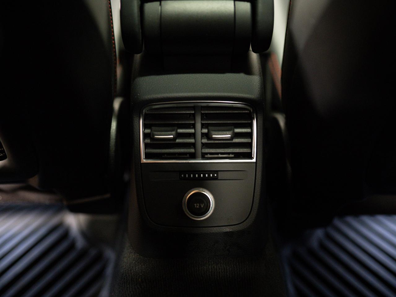 2020 Audi RS 3 Sedan BLACK OPTICS | CARBON FIBRE | B&O | SUNROOF Photo