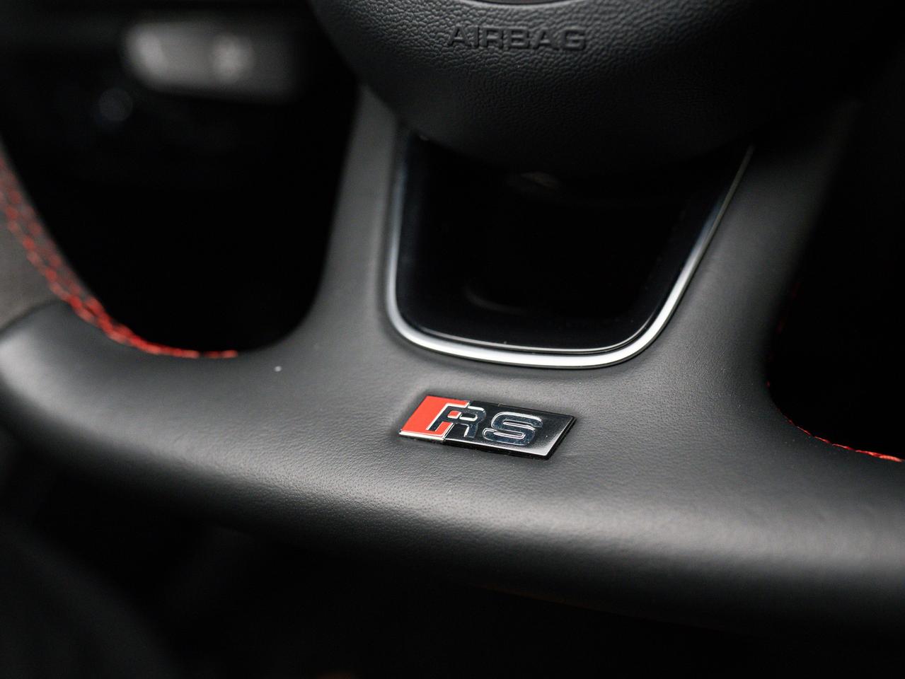 2020 Audi RS 3 Sedan BLACK OPTICS | CARBON FIBRE | B&O | SUNROOF Photo