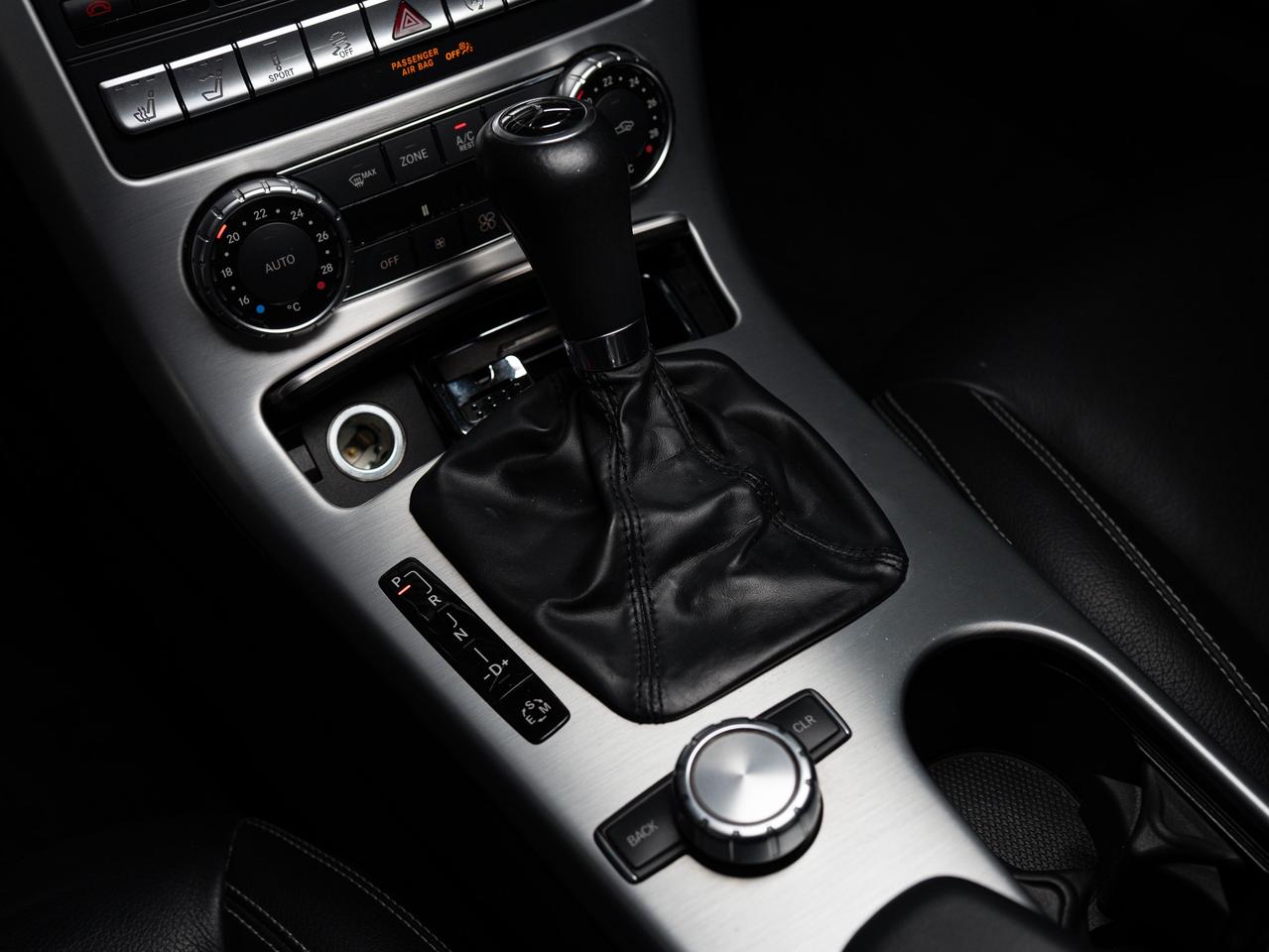 2015 Mercedes-Benz SLK 350 | AMG | CONVERTIBLE | PREMIUM PKG Photo