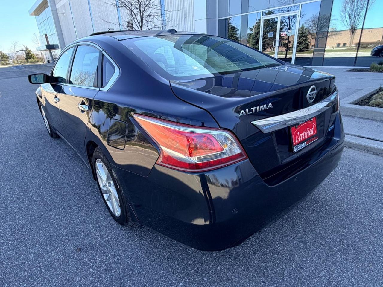 2013 Nissan Altima 4dr Sedan I4 CVT 2.5 Photo2
